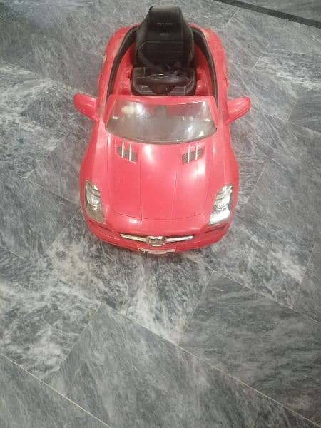 Kids car available 2