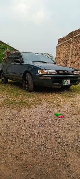 Toyota Corolla XE 1999 18