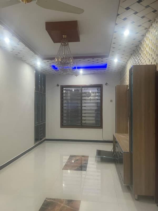 1st floor portion for rent gas sector 10