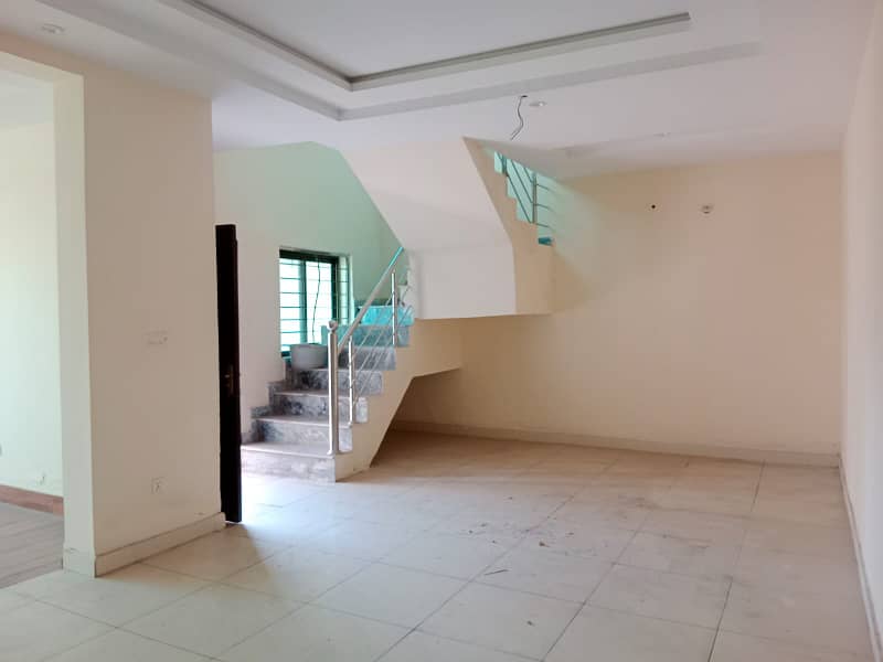 5 Marla Corner Double Storey House On 50 Feet Road Available For Sale 10