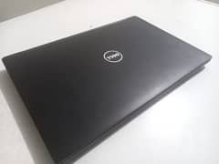 Dell Laptop core i7 / 7th gen