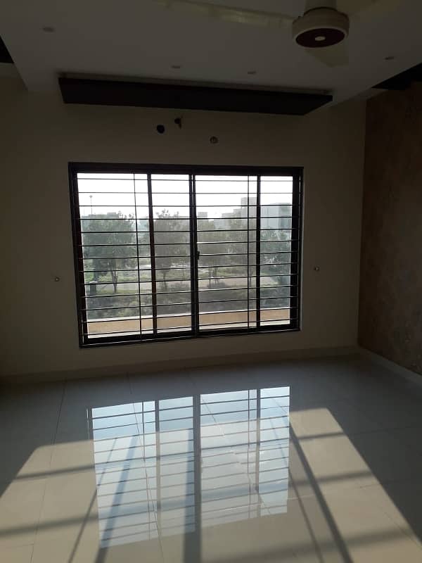 Phase 6-C Kanal Full House Rent With 5 Bed Rooms 11