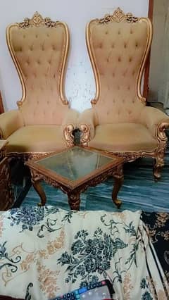 urgent sale home used chairs with table only 6 month used 0