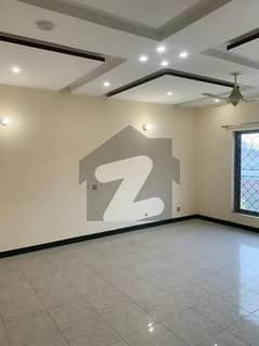 Upper Portion of 5 Marla House For Sale In Kashmir Block Chinar Bagh 0