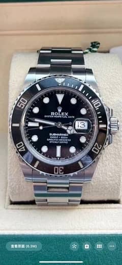Rolex Submariner 2020 model only watch with box no card available