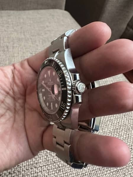 Rolex Submariner 2020 model only watch with box no card available 2
