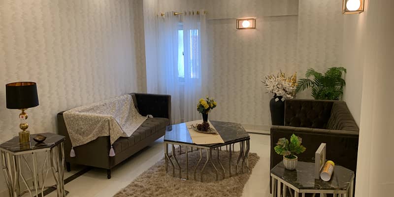 Limited 3 & 4 Bed Luxury Apartments For Sale near Avari Towers Karachi 1