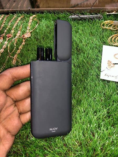NJOY LOOP VAPE/POD MADE IN USA best device of 2024 4