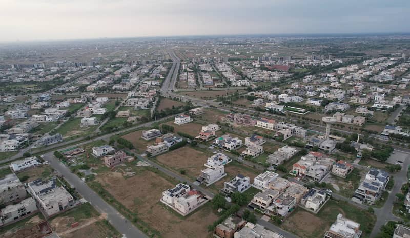 A 15 Marla Plot For Sale In C Block DHA Phase 6 Lahore 4