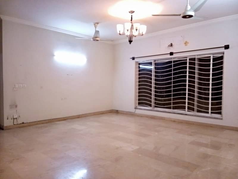 upper portion available for rent in E-11 1