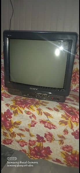 Sony old television available in best condition 10/10 4