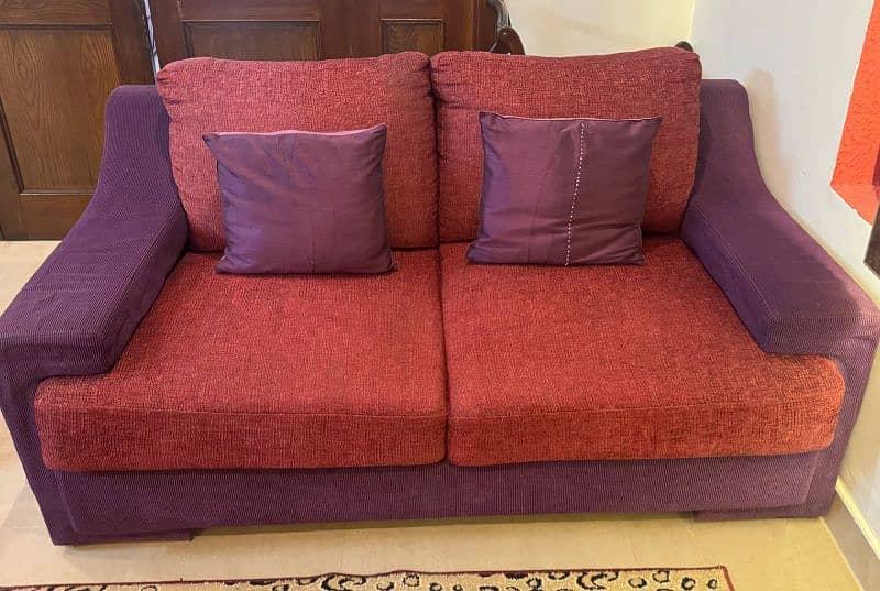 7 seater Sofa Set 3 2 2 made by Haroon. . Excellent condition 2