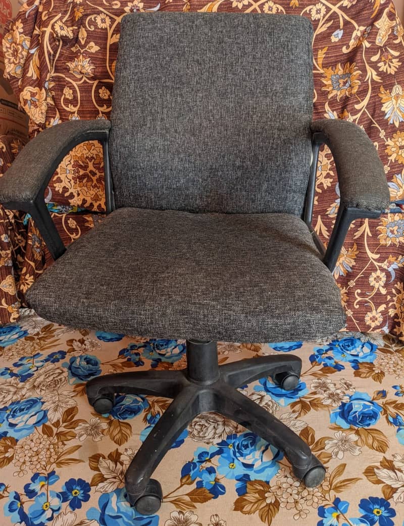 Office Revolving Chair 0