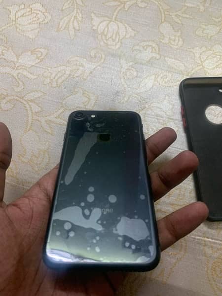 IPHONE 7 128 GB *PTA APPROVED* 1