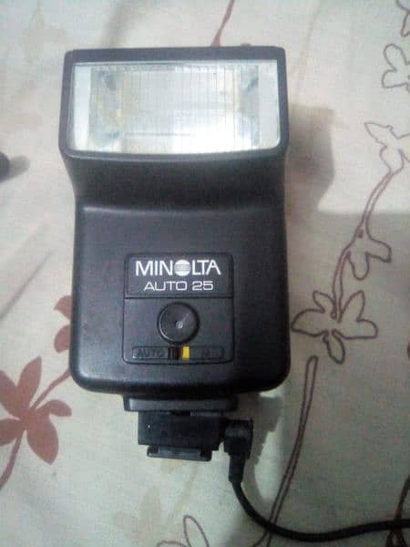 Minolta Camera old Version and Good Condition 10