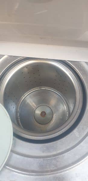 A One Compny Dryer machine 1