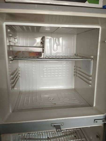 Orient Refrigerator in Good Condition 1