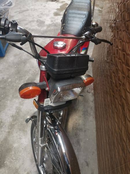 Honda 125 good condition for sale 2