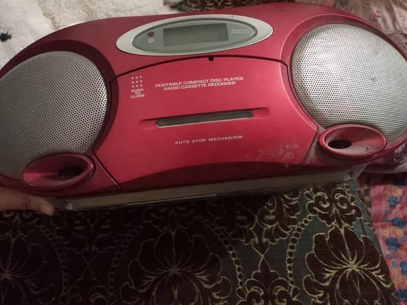 portable compact disc player 1