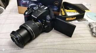 Nikon D5300 camera body Lance ke sath