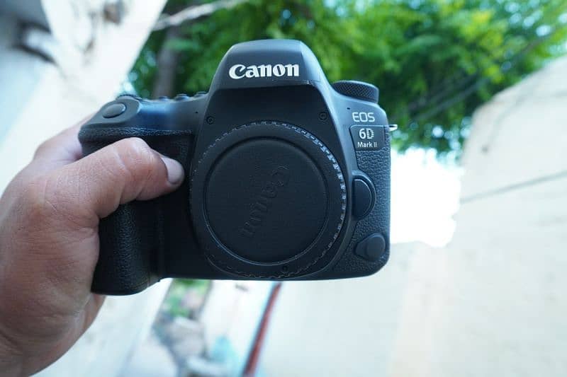 Canon 6D mark ii 5