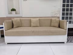 Exceptional Quality Sofa 0