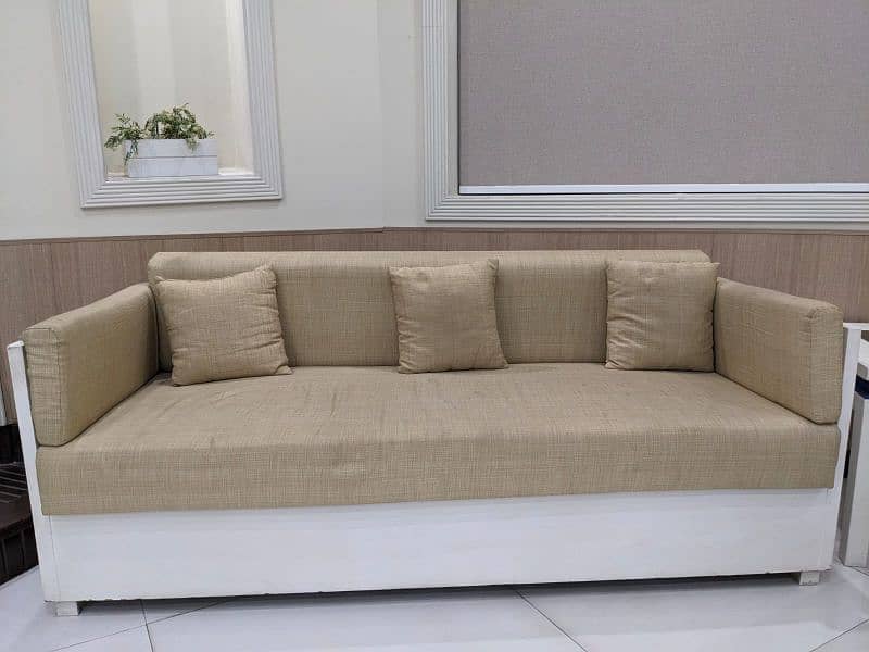 Exceptional Quality Sofa 3