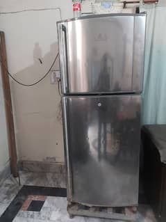 dawlance fridge refrigerator