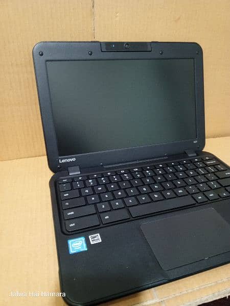 Lenovo laptop Chromebooks 1