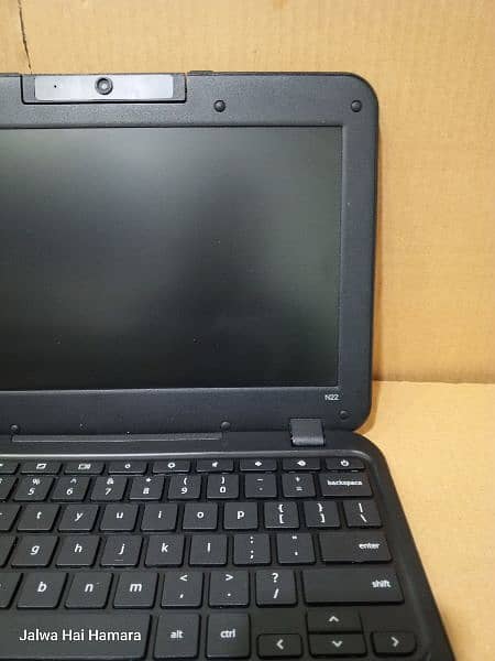 Lenovo laptop Chromebooks 4