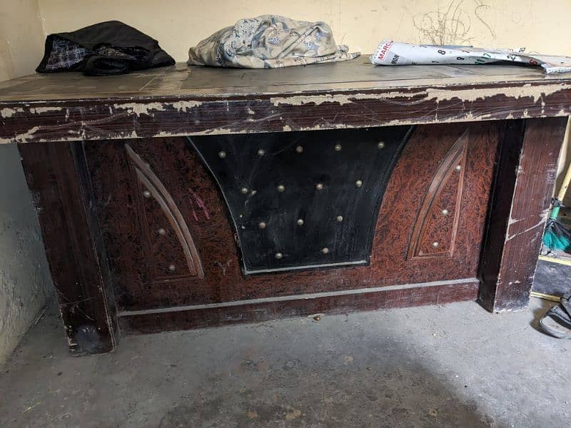 office table for urgent sale 1