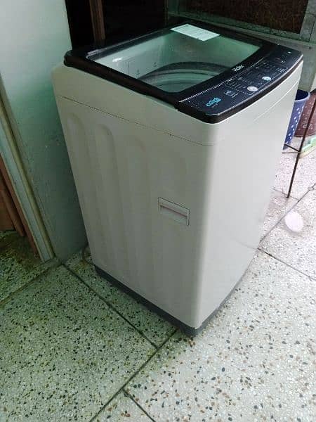 very good condition automatic washing mashine 2
