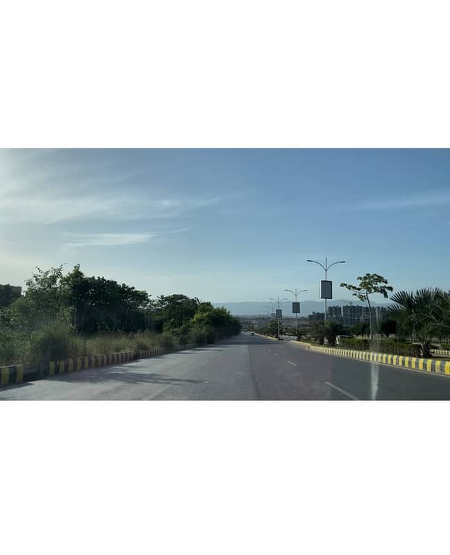 14 Marla plot for sale in Opf valley islamabad 5