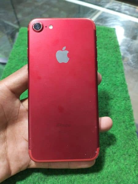 I Phone 7 Red Colour 1