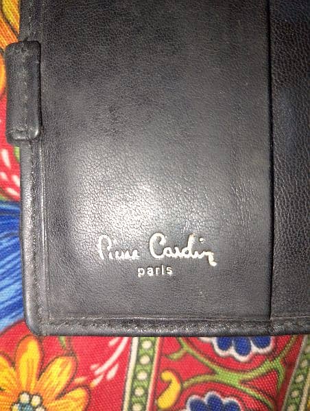 2 piece piure cardir Paris pure leather black purse 1