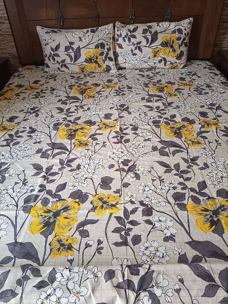 Bedsheets for sale 13