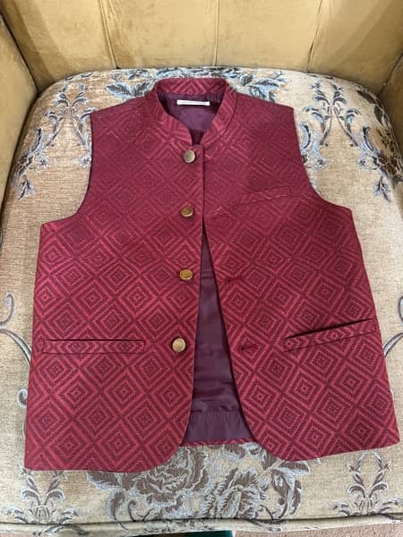 preloved waist coats and 3 piece sutie for boys 4