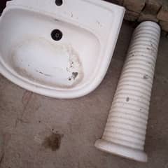 Basin for sell medium size only 600 rupy me