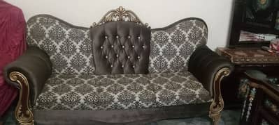 5 seater sofa set with Dewan