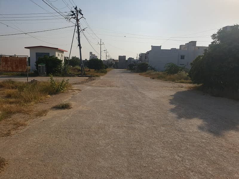 70ft Road Chance Deal Plot For Sale 3