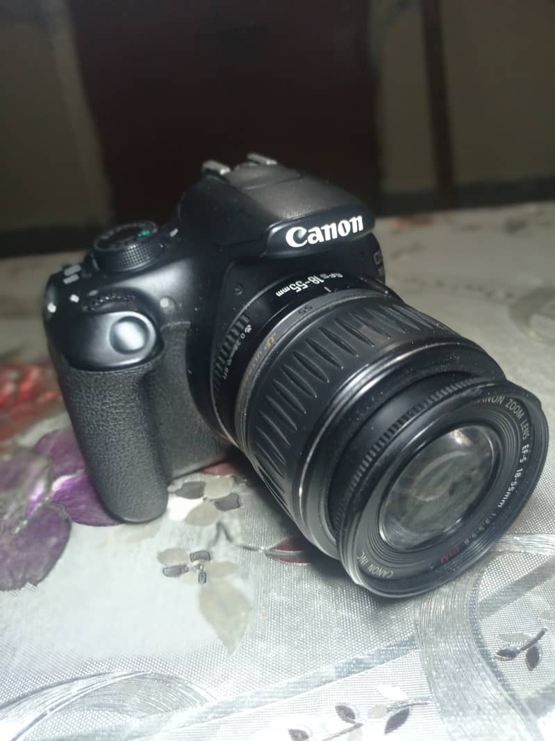 Canon camera 1200D 5
