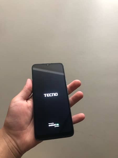 tecno pop 5 lite 32 GB + 2 GB price will be negotiatable 5