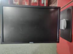 Dell 19" wide
Lcd fully ok.