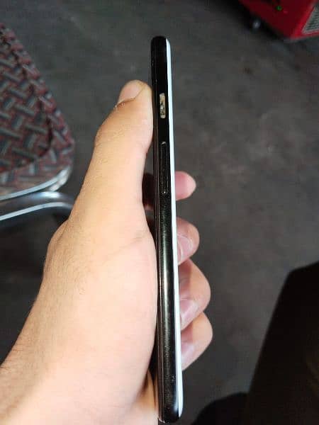 pixel 3 10by8 All okay urgent sale 4/64 1