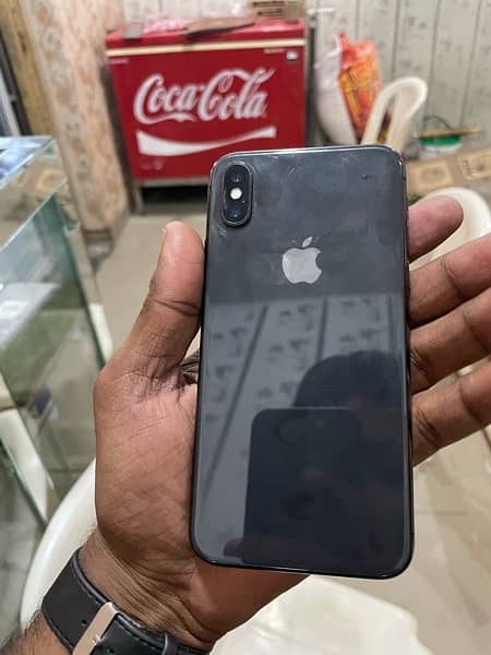 iphone x 64gb pta approved black colour 83 btry health 4