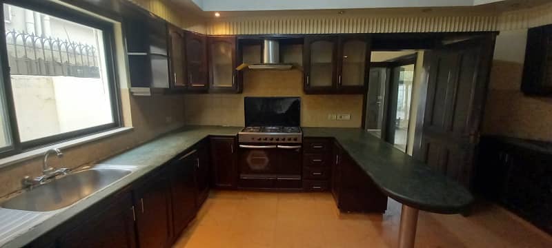 Knaal double unit 4bed with basement house available for rent in dha phase 1 16