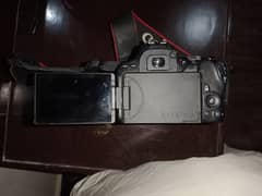 Dslr Canon 200D available in good condition