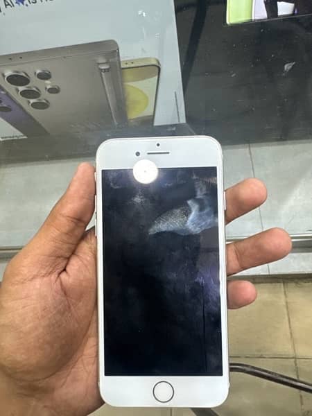 Iphone 7 128gb with box 1