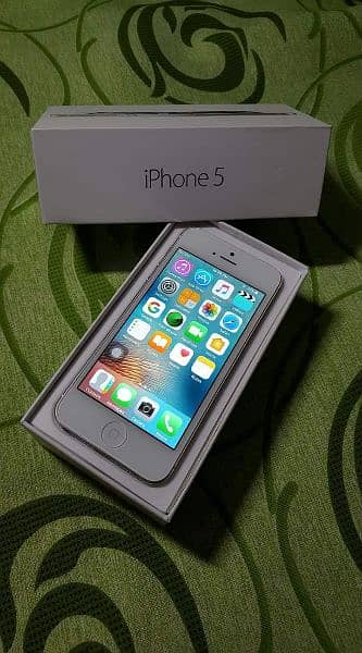 iPhone 5S 64GB memory PTA approved 0319/2144/599 2