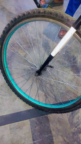 Best handle best quality best tyre best wheeling cycle best seat 4